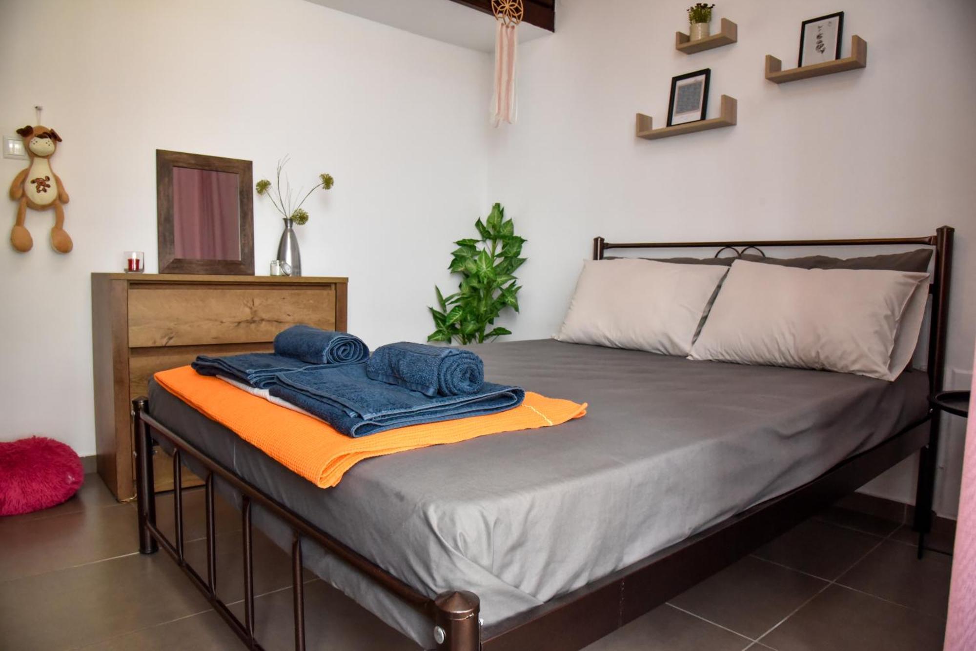 Beach Apartment PalaiónTsiflíkion エクステリア 写真